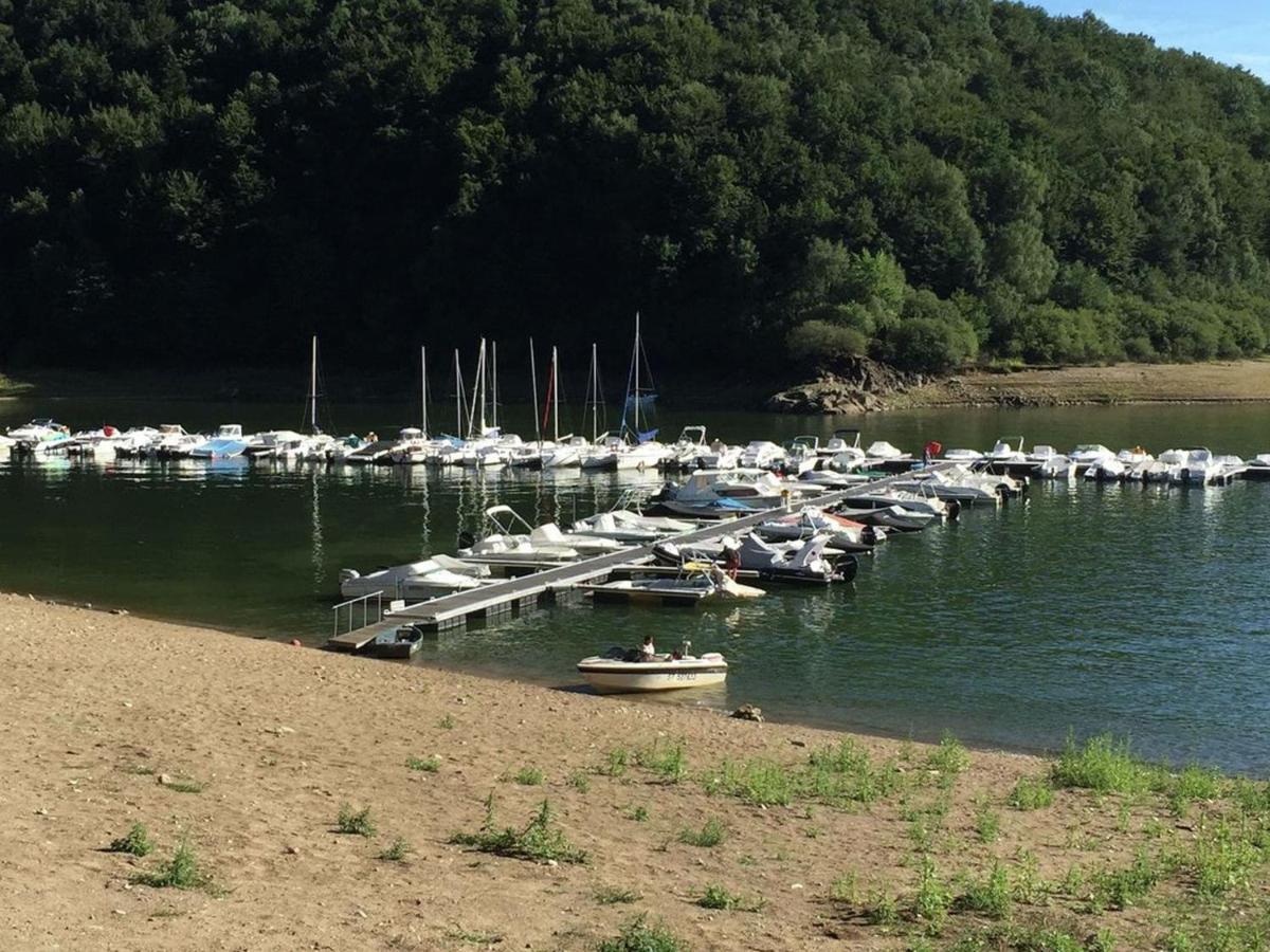 Comfortable Holiday Home Near The Lake Beaulieu  外观 照片